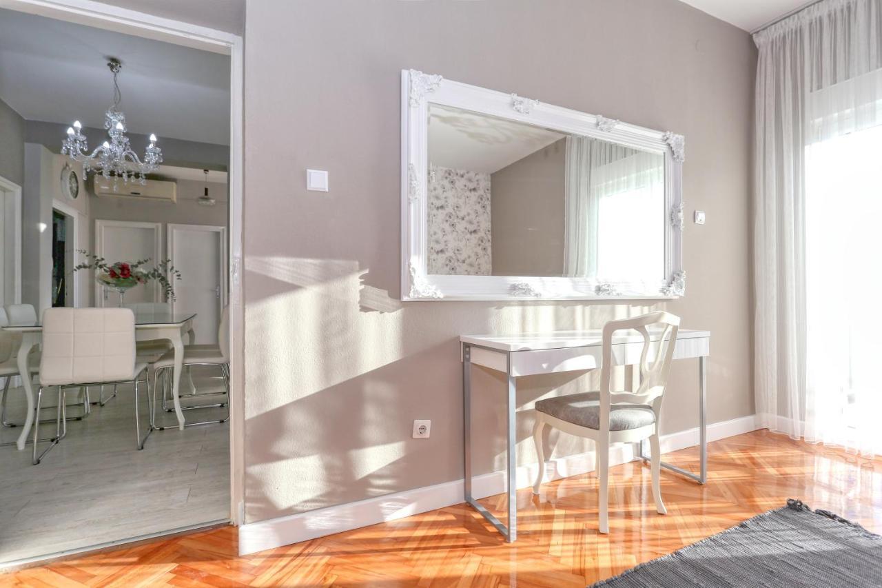 Hacienda Mia With Pool,bbq,free Parking Zadar